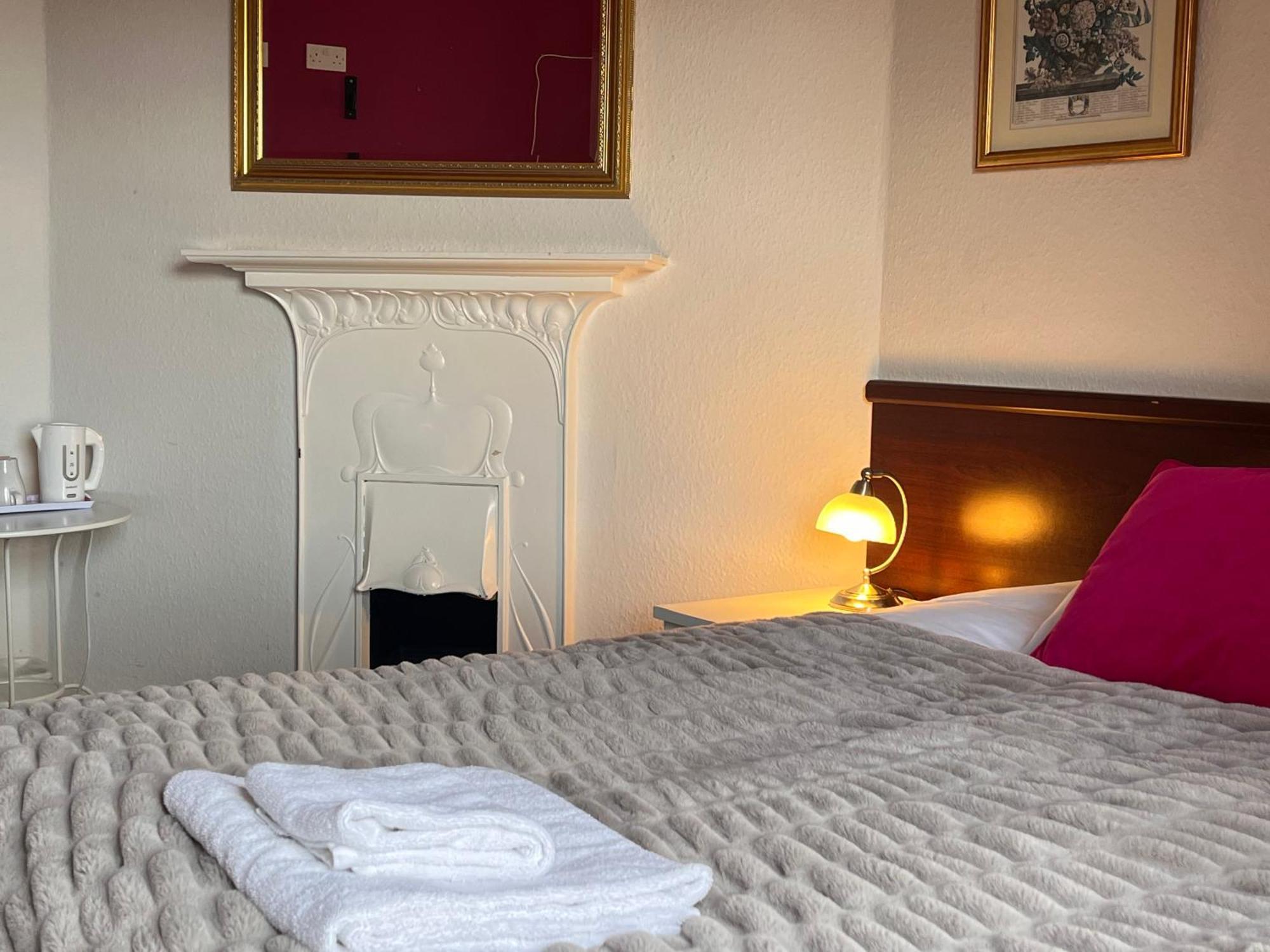 The Beechwood Bed & Breakfast Leeds  Exterior photo